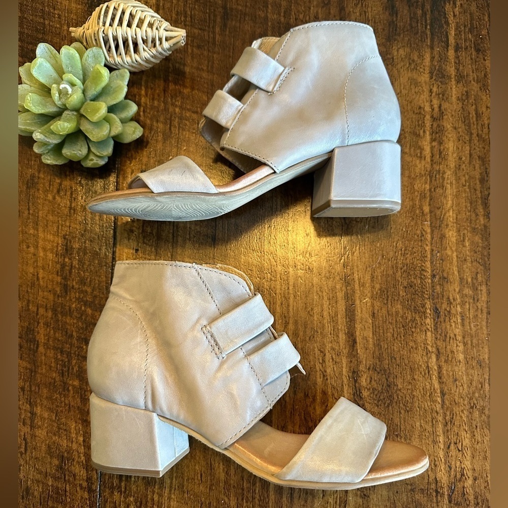 Miz Mooz | Brennan Leather Heeled Sandals, Color - Glacier, Size 37